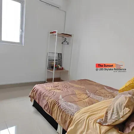 The Sunset - Lbs Skylake Residence Puchong Exterior photo